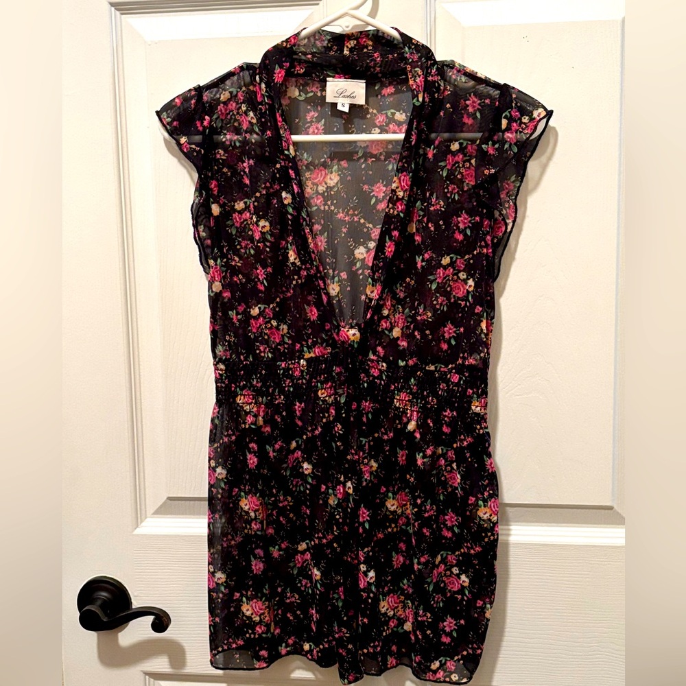 Lashes Flower Blouse